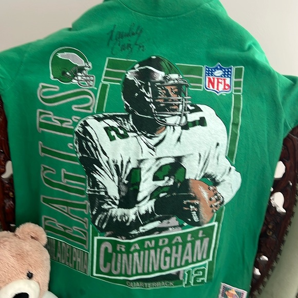 Slightly worn Randall Cunningham Eagles Football Tee Shirt - Picture 1 of 4